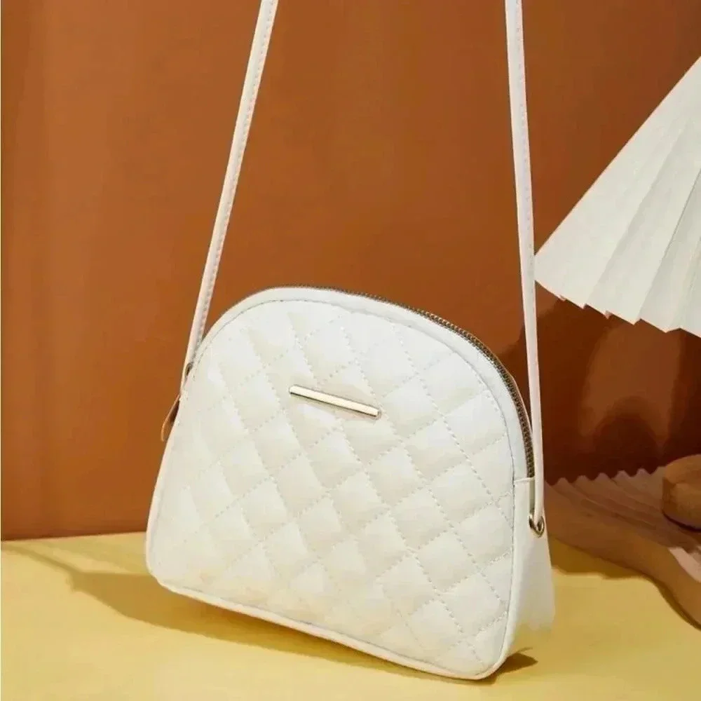 ⚠️Clearance Quilted White Dome Crossbody Bag - Picture 2 of 5